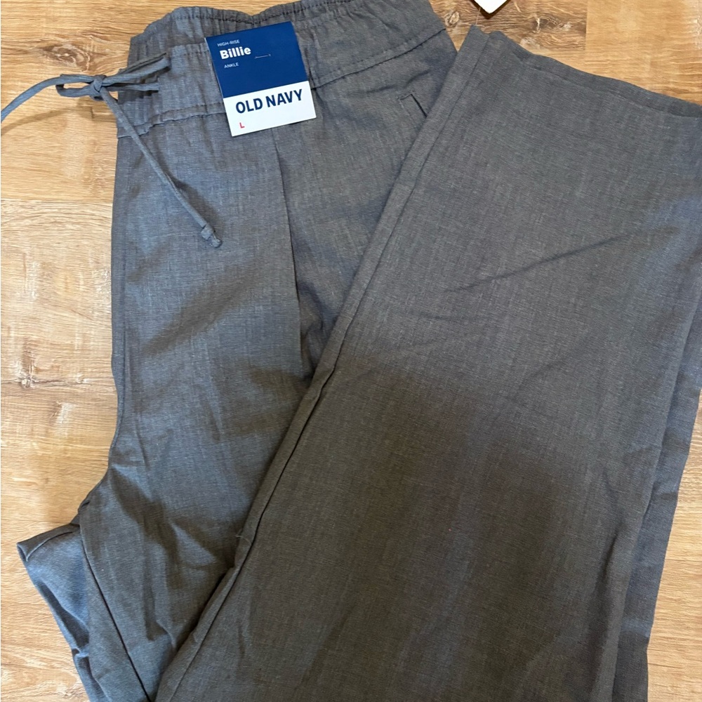 NWT Old Navy High Waisted Billie Trouser